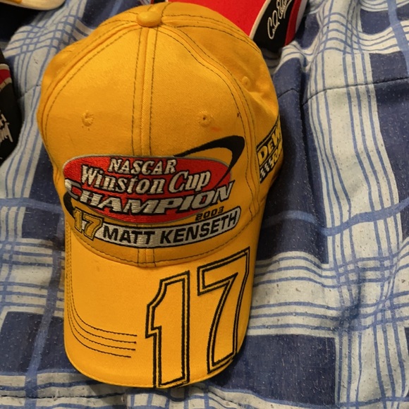 Various vintage NASCAR caps (Circa 2002-08) - Picture 5 of 9